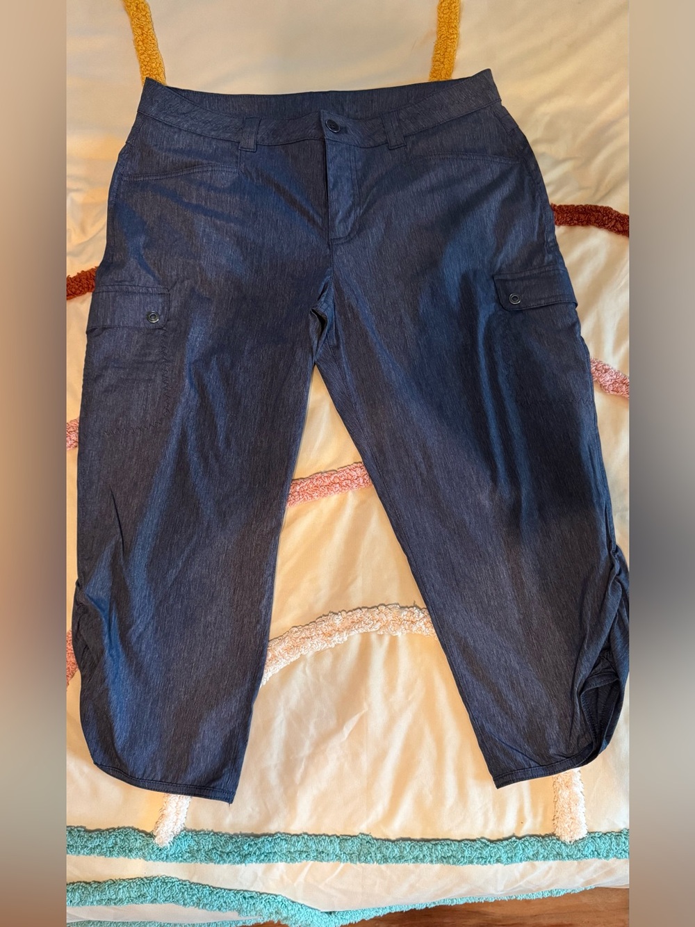 Eddie Bauer Dark Blue Cargo Capris
